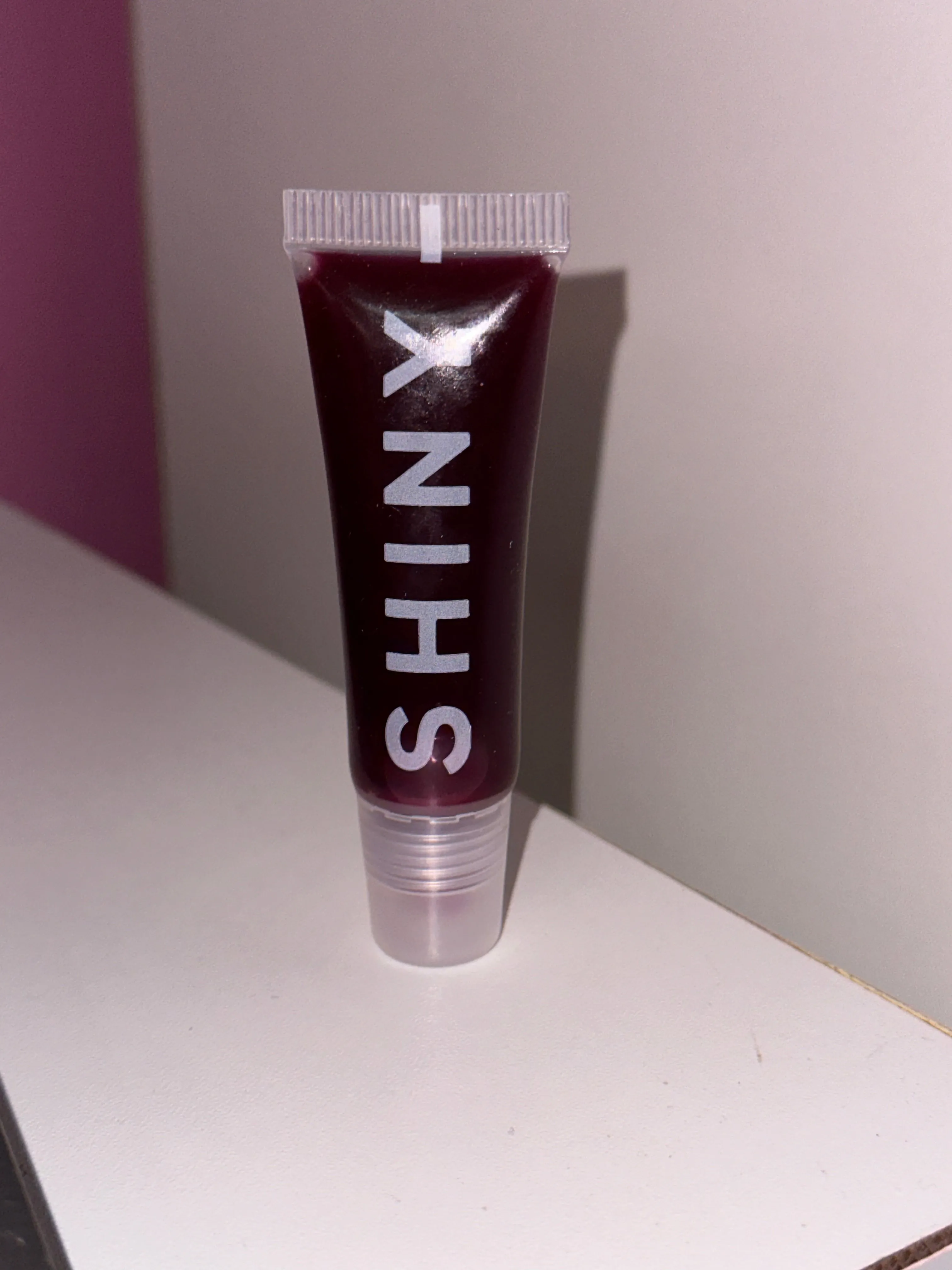 Lip oils
